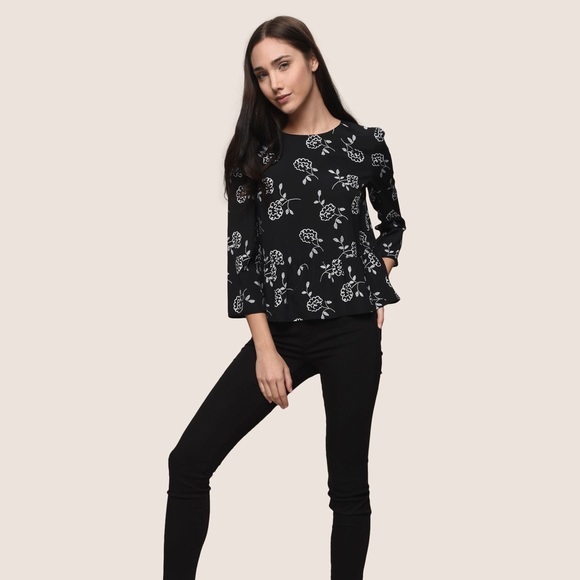 A|X Armani Exchange DEEP KEYHOLE-BACK BLOUSE - Picture 3 of 15